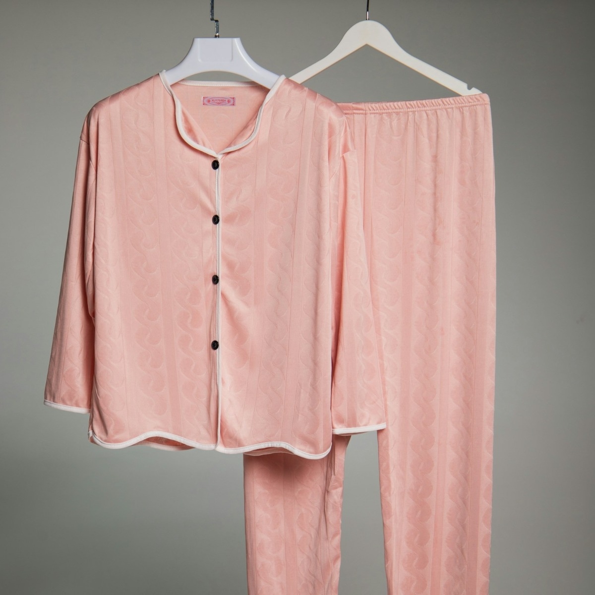 Ekouaer Women's 2 Piece Long Sleeve Button Up Pajama Set