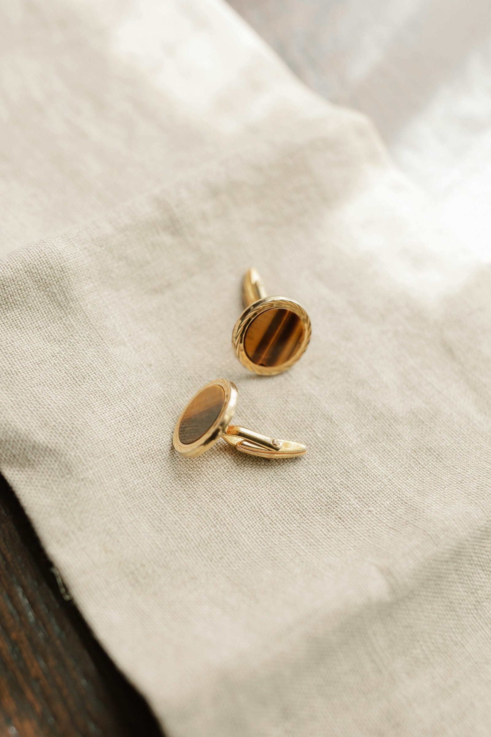 The Tie Bar Silver Knot Cufflinks